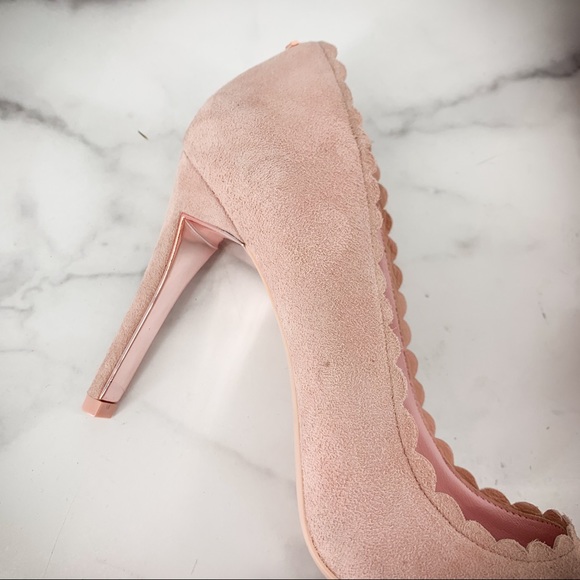 COPY - TED BAKER Heels Pink Sloana Scalloped Trim Suede - Picture 5 of 16
